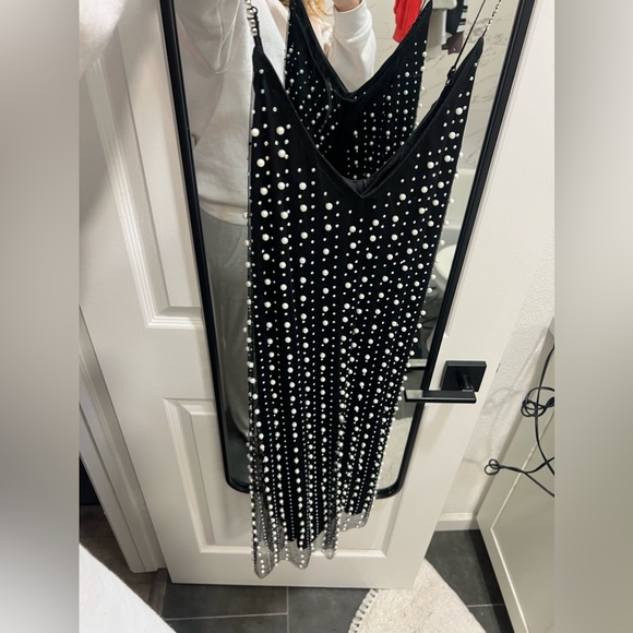 Black beaded Dress - Picture 2 of 7